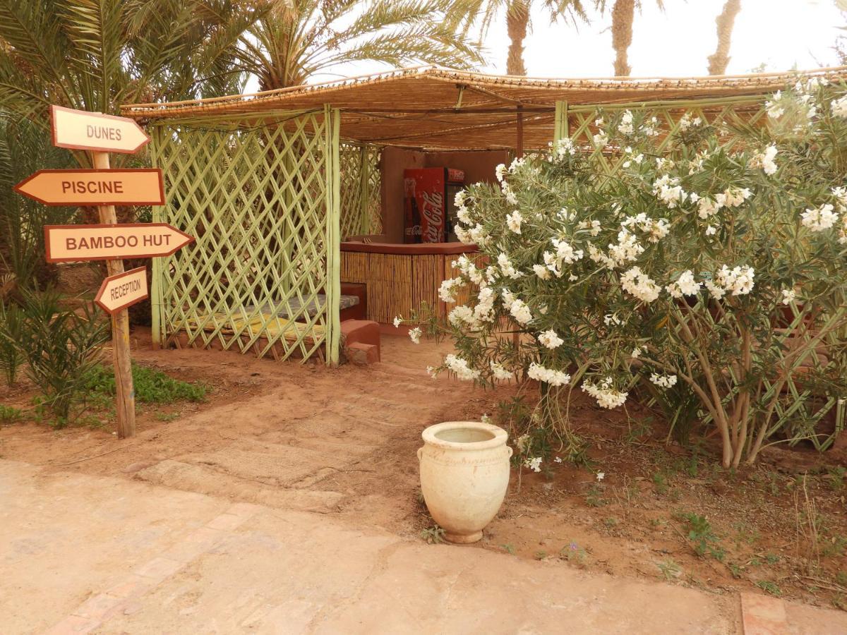 Hotel Carrefour Des Nomades M'Hamid Bagian luar foto