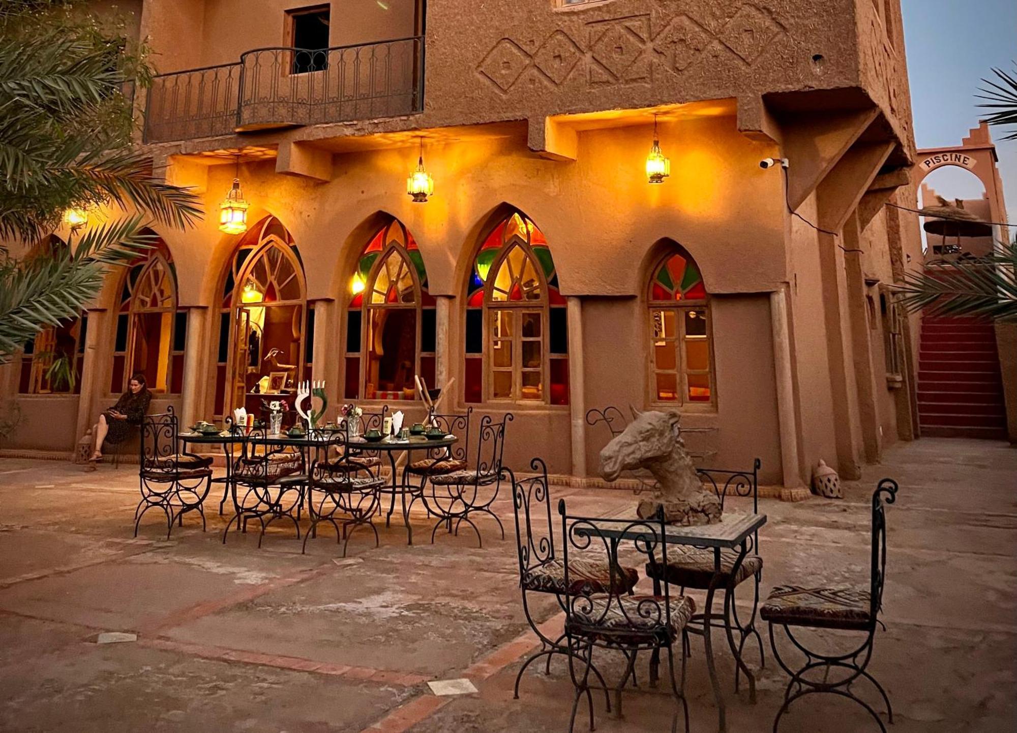 Hotel Carrefour Des Nomades M'Hamid Bagian luar foto